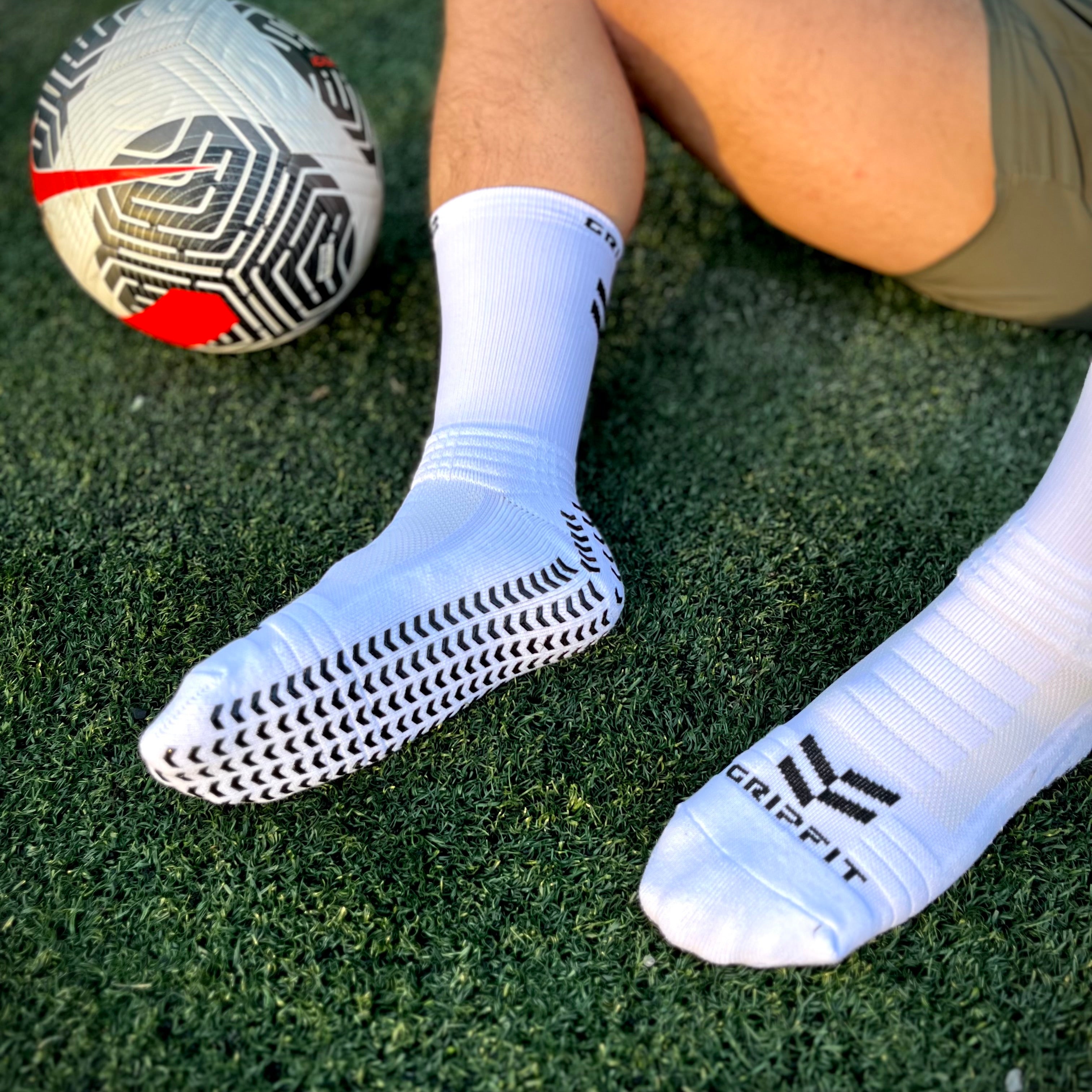 Elite Pro Grip Socks Midcalf Length - White